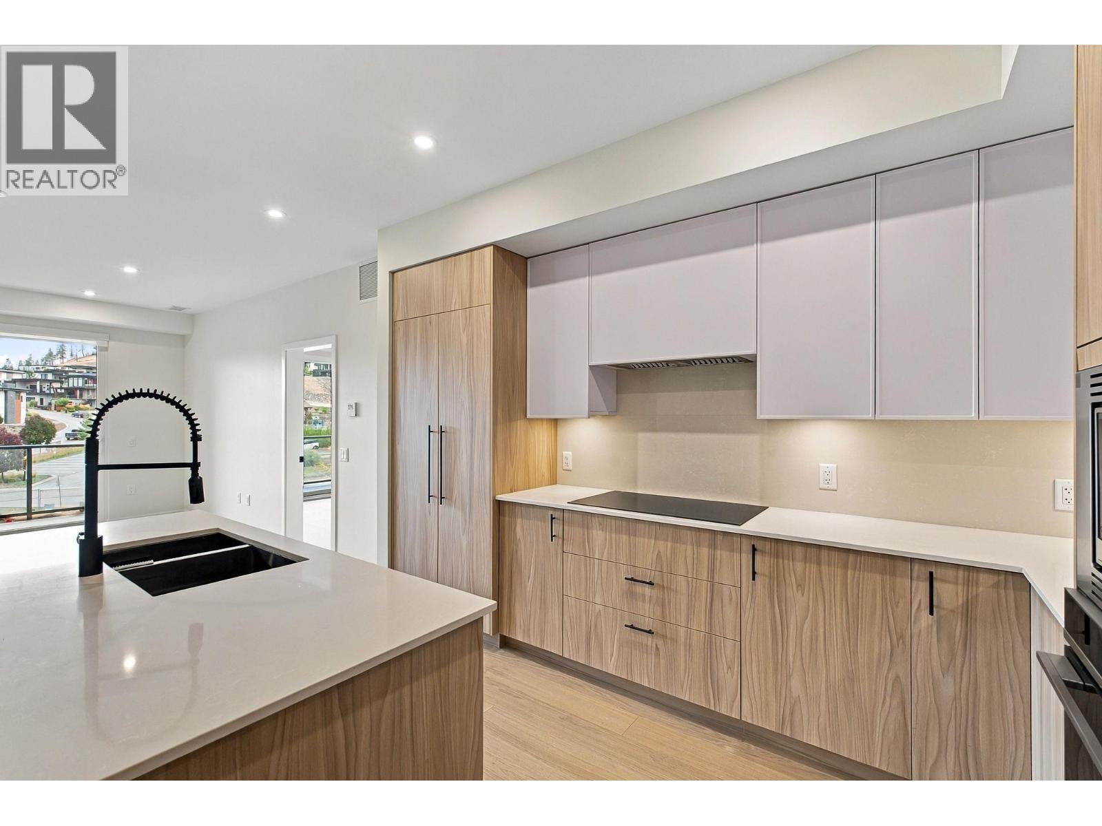 9654 Benchland Drive Unit# 306, Lake Country, British Columbia  V4V 0A4 - Photo 8 - 10402952