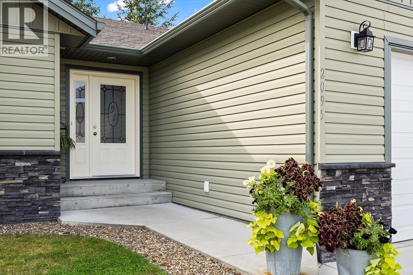 2095 Bernau Court, Lake Country, British Columbia  V4V 2M7 - Photo 35 - 10402889