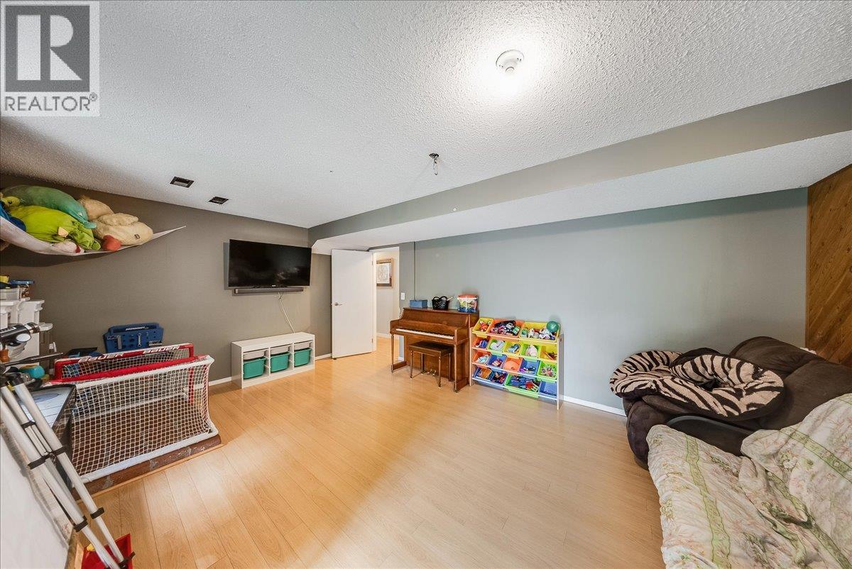 3609 Southridge Drive, Castlegar, British Columbia  V1N 3X7 - Photo 28 - 10402804