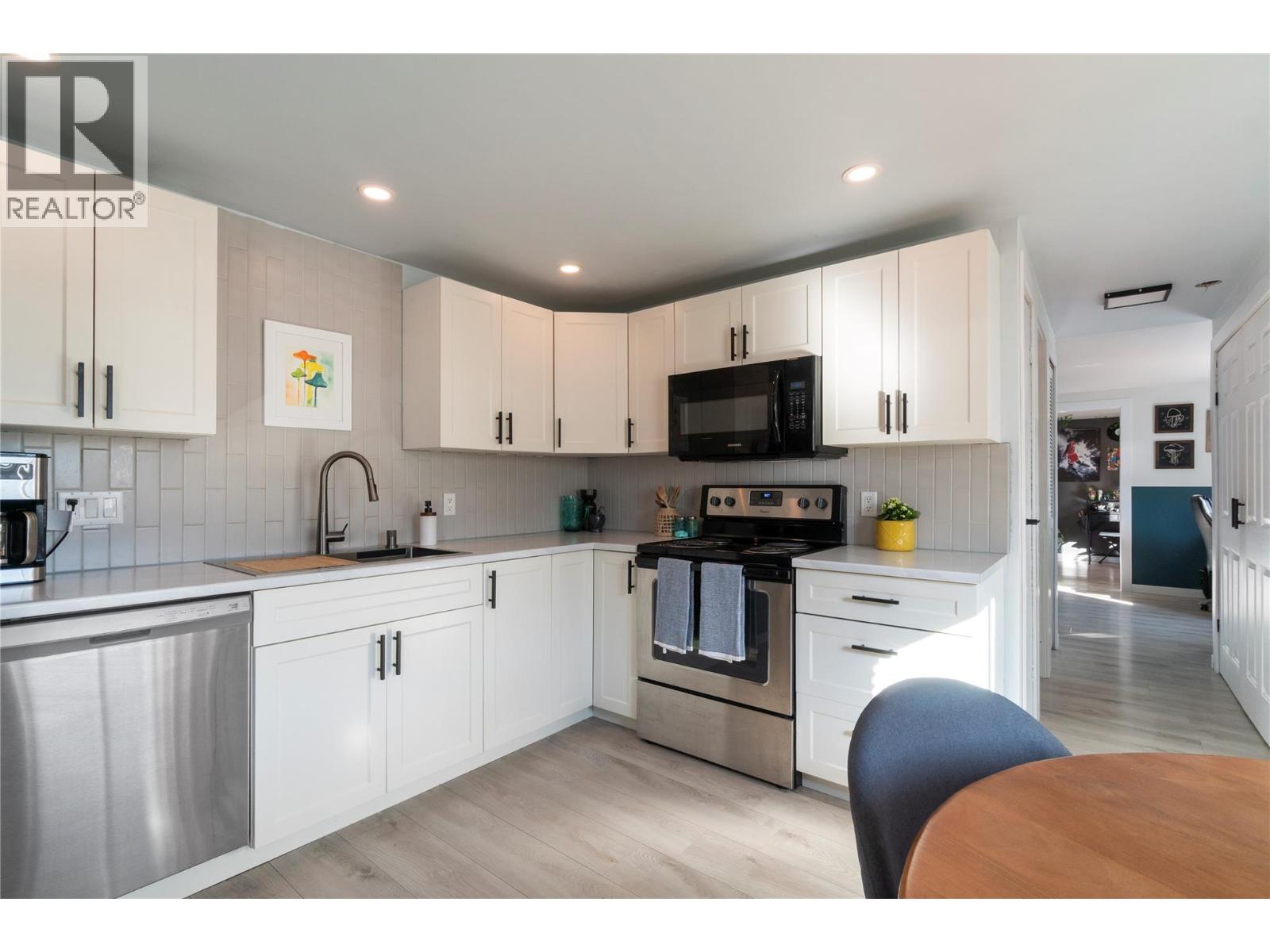 5131 69 Avenue Ne, Salmon Arm, British Columbia  V0E 1K0 - Photo 6 - 10402762