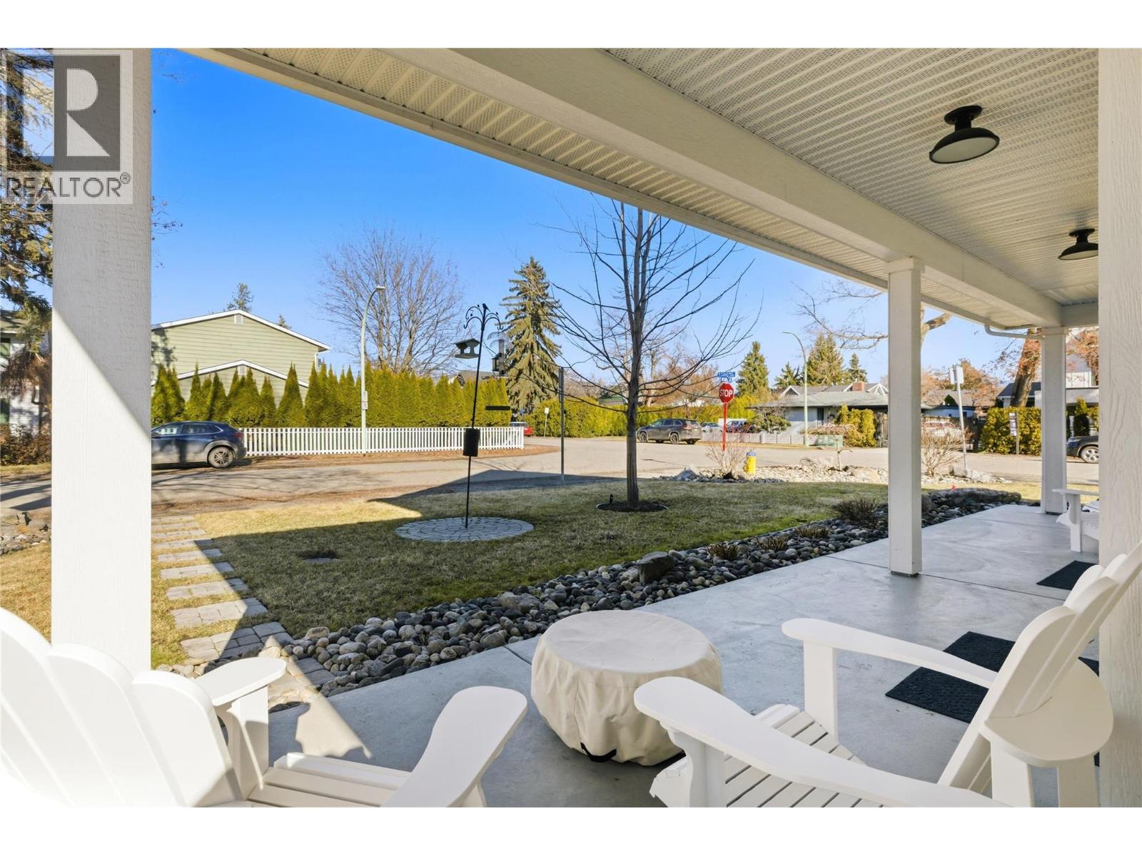 2050 Long Street, Kelowna, British Columbia  V1Y 1L4 - Photo 11 - 10395111