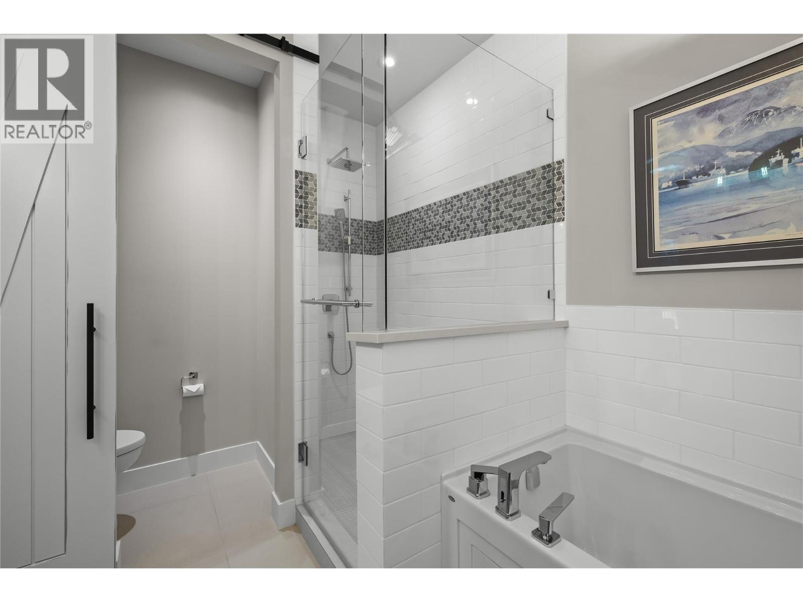 2050 Long Street, Kelowna, British Columbia  V1Y 1L4 - Photo 31 - 10395111