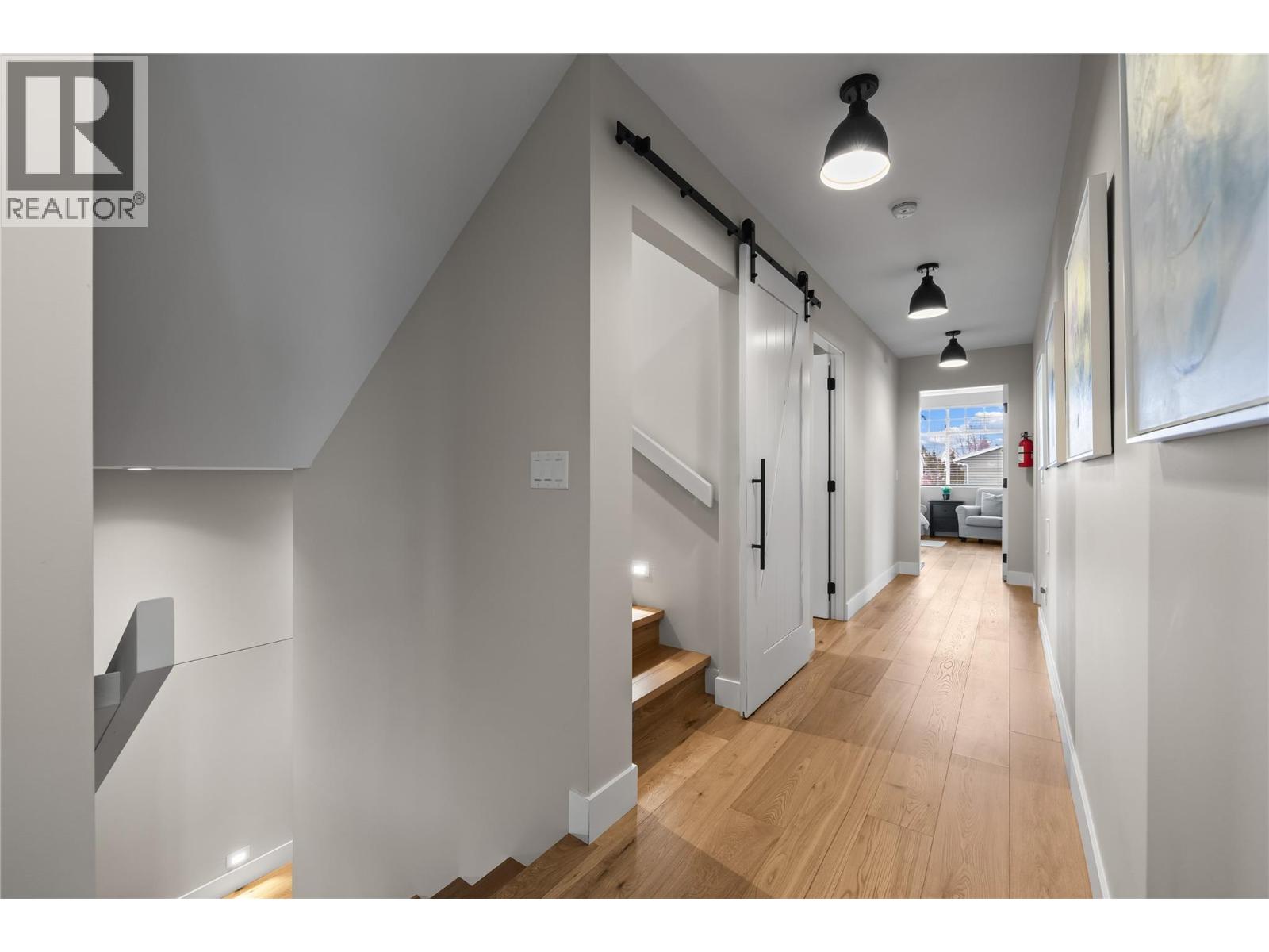 2050 Long Street, Kelowna, British Columbia  V1Y 1L4 - Photo 32 - 10395111