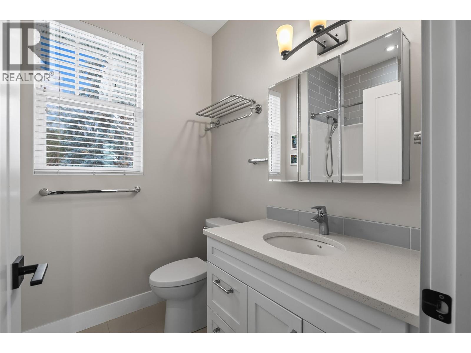 2050 Long Street, Kelowna, British Columbia  V1Y 1L4 - Photo 53 - 10395111