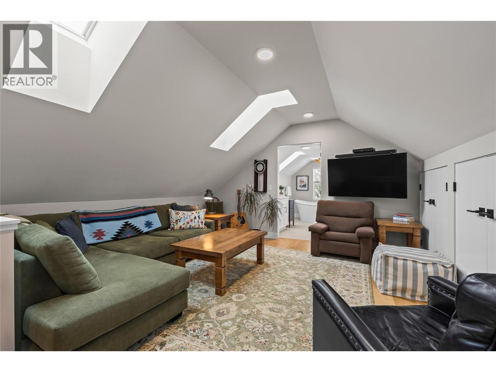 2050 Long Street, Kelowna, British Columbia  V1Y 1L4 - Photo 55 - 10395111
