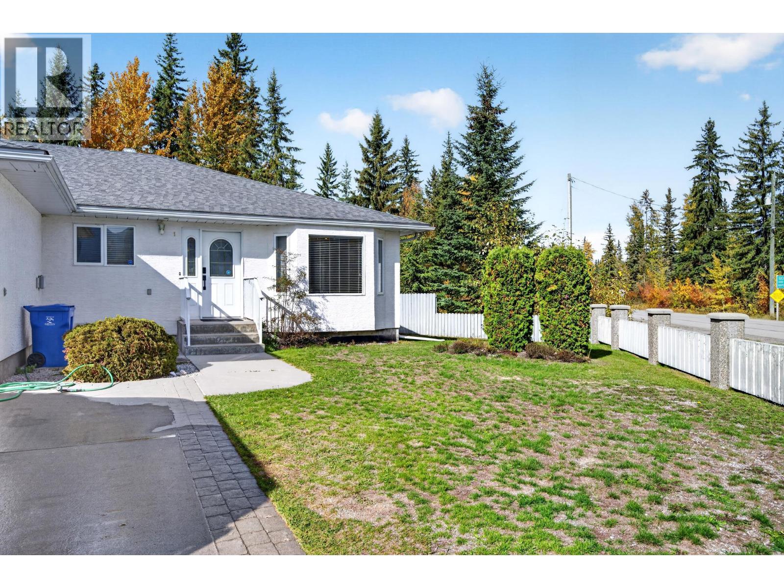 339 5th Avenue Unit# 1, Golden, British Columbia  V0A 1H0 - Photo 4 - 10402867