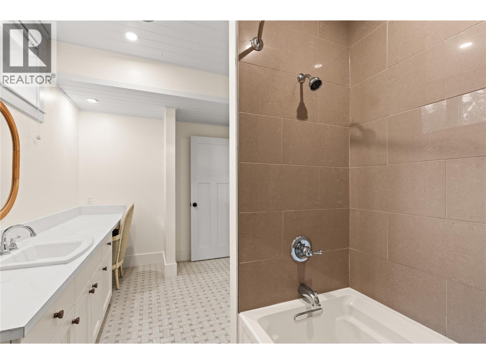 3690 Sage Avenue, Armstrong, British Columbia  V4Y 0J2 - Photo 61 - 10402187