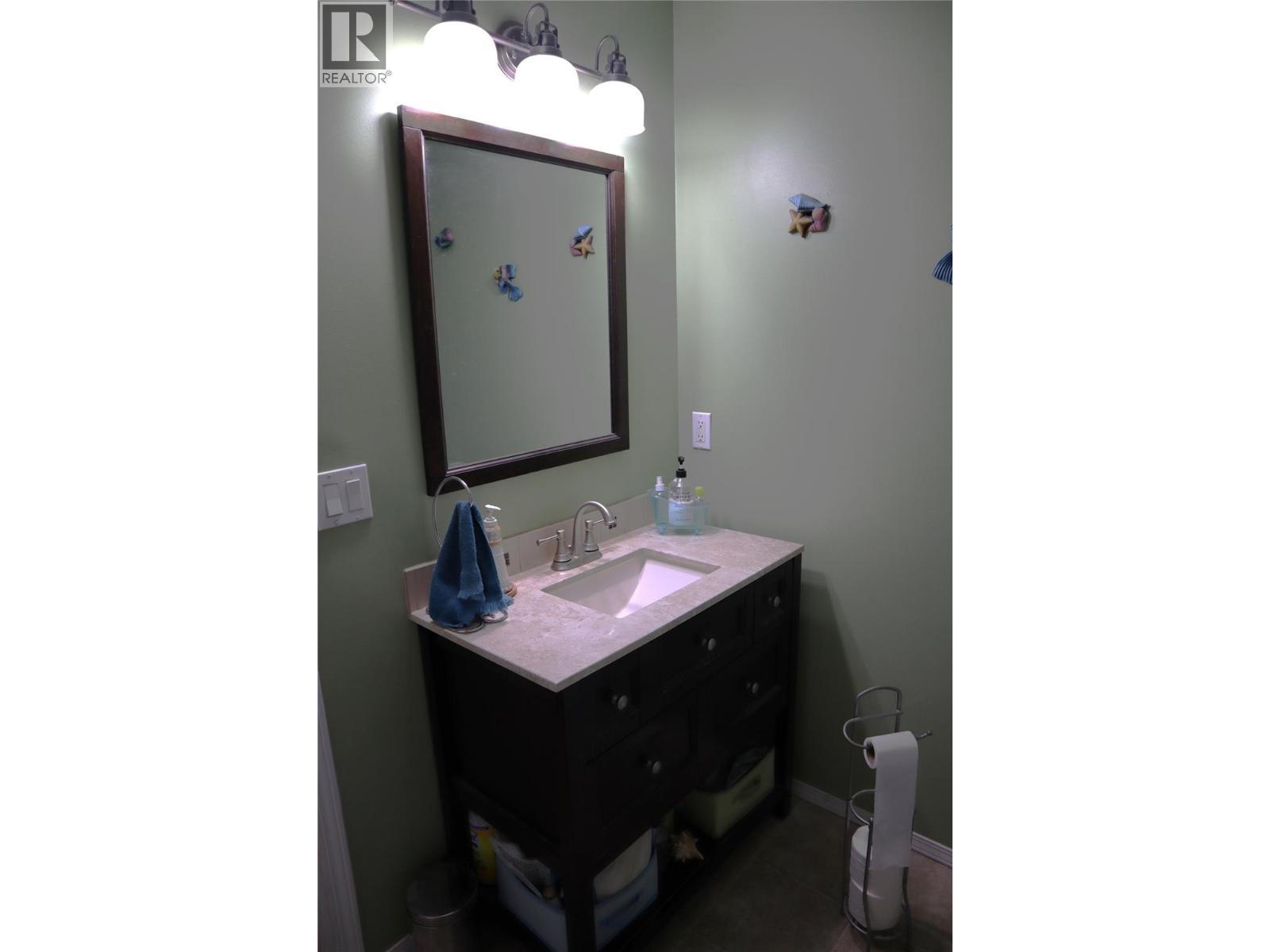 1233 Hook Drive, Kamloops, British Columbia  V2B 7S8 - Photo 14 - 10402920