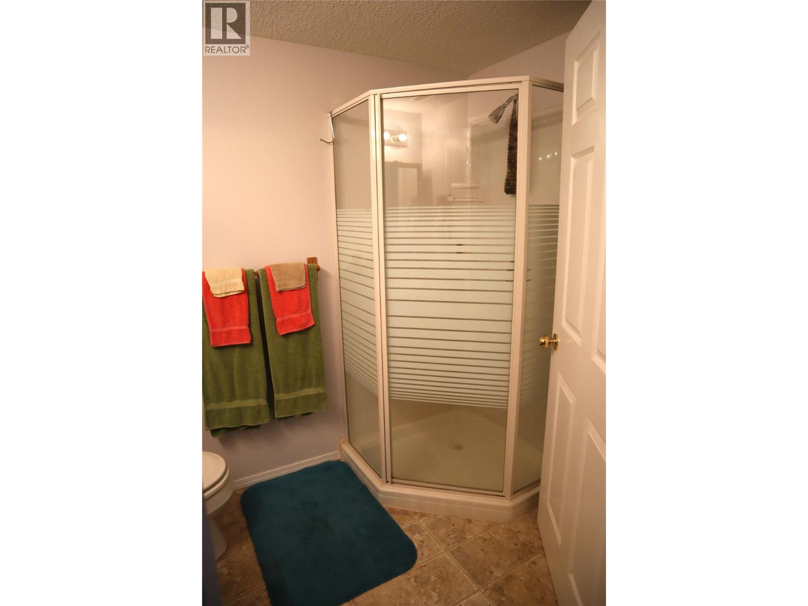 1233 Hook Drive, Kamloops, British Columbia  V2B 7S8 - Photo 21 - 10402920