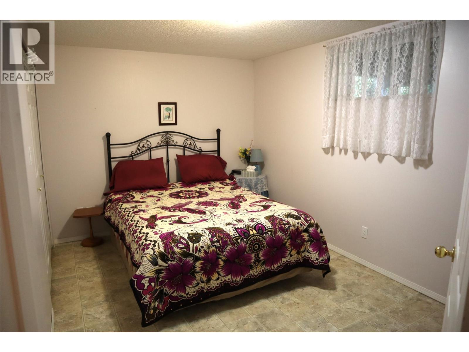 1233 Hook Drive, Kamloops, British Columbia  V2B 7S8 - Photo 22 - 10402920