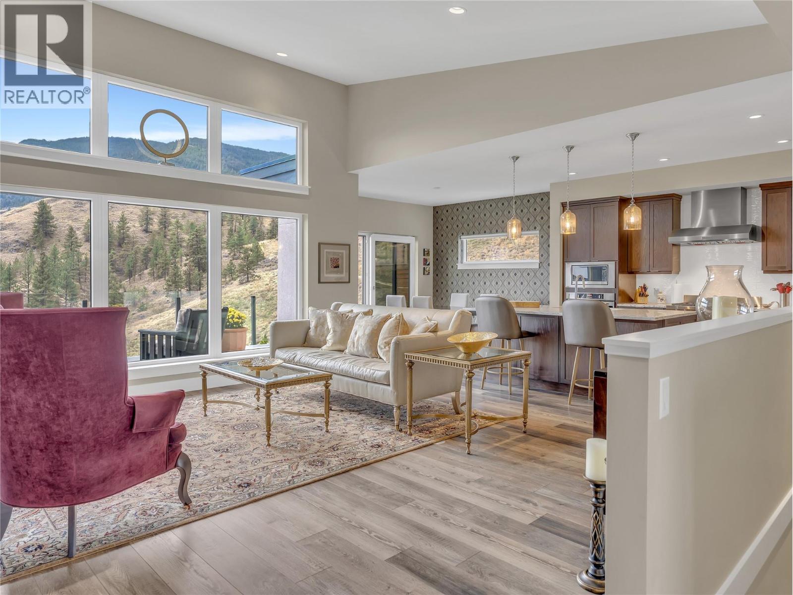 118 Ridge View, Penticton, British Columbia  V2A 0B1 - Photo 4 - 10402921