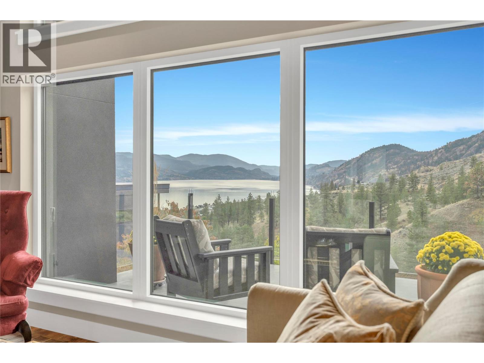 118 Ridge View, Penticton, British Columbia  V2A 0B1 - Photo 6 - 10402921