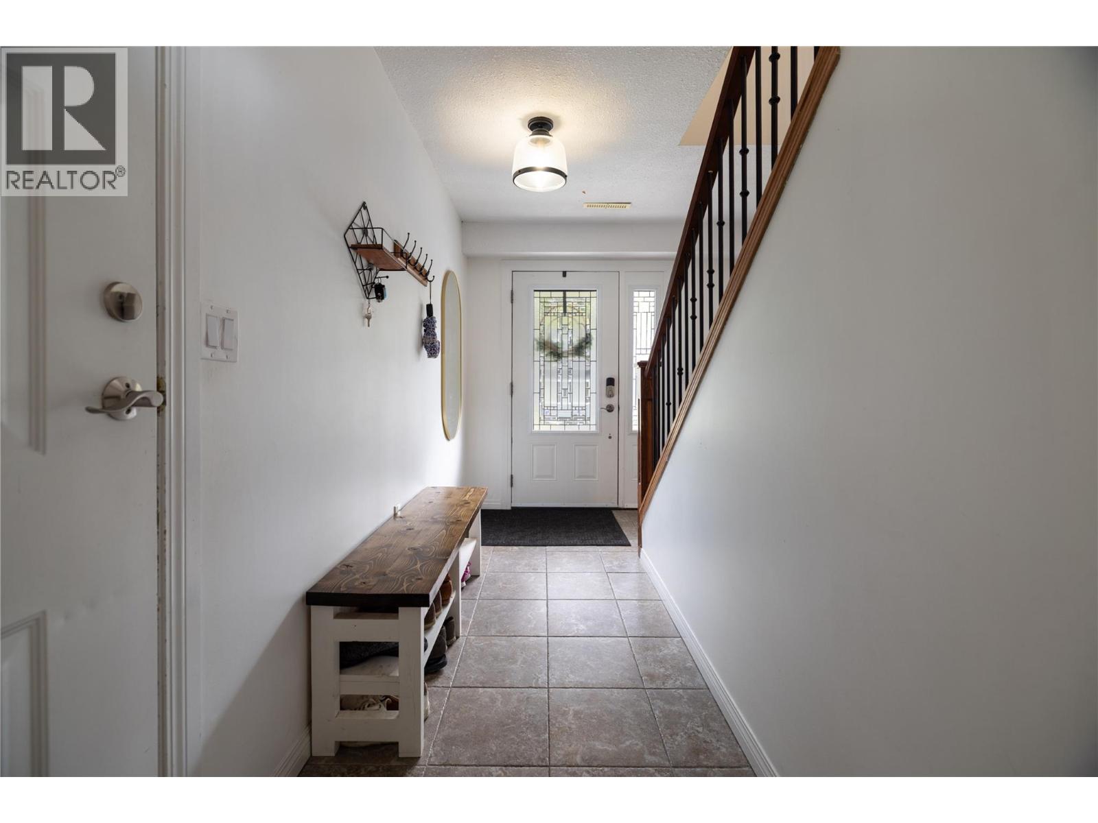 3945 Highland Park Crescent, Armstrong, British Columbia  V0E 1B4 - Photo 11 - 10402965