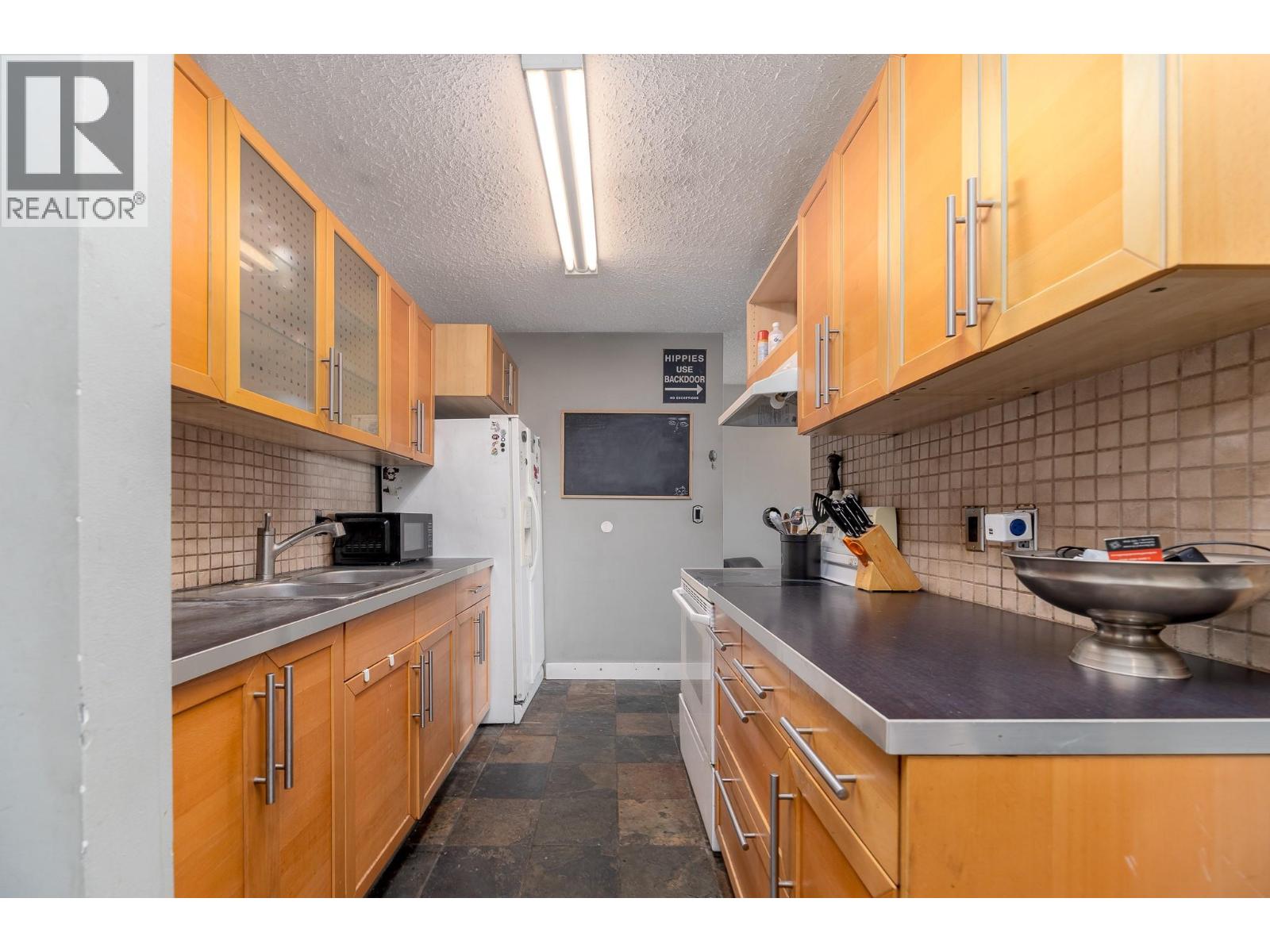 625 Rowcliffe Avenue Unit# 305, Kelowna, British Columbia  V1Y 5Y8 - Photo 10 - 10402687
