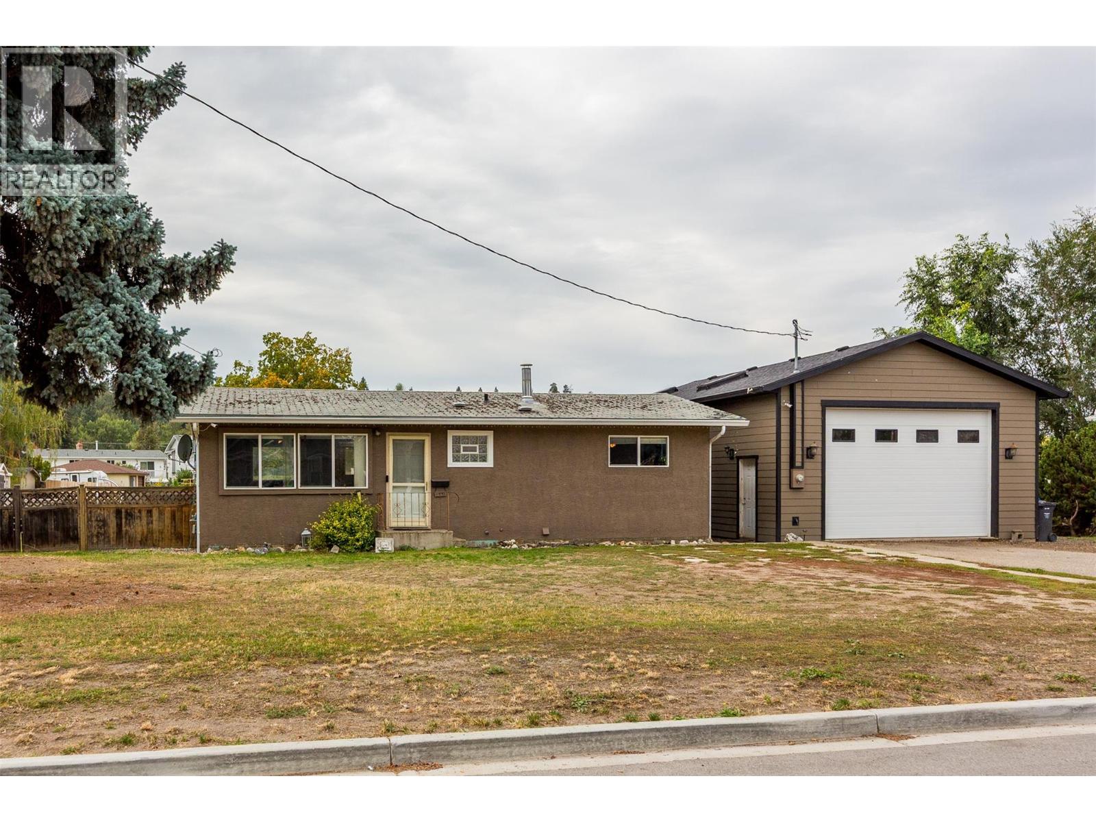 1495 Cornwall Road, Kelowna, British Columbia  V1X 1P2 - Photo 1 - 10402520