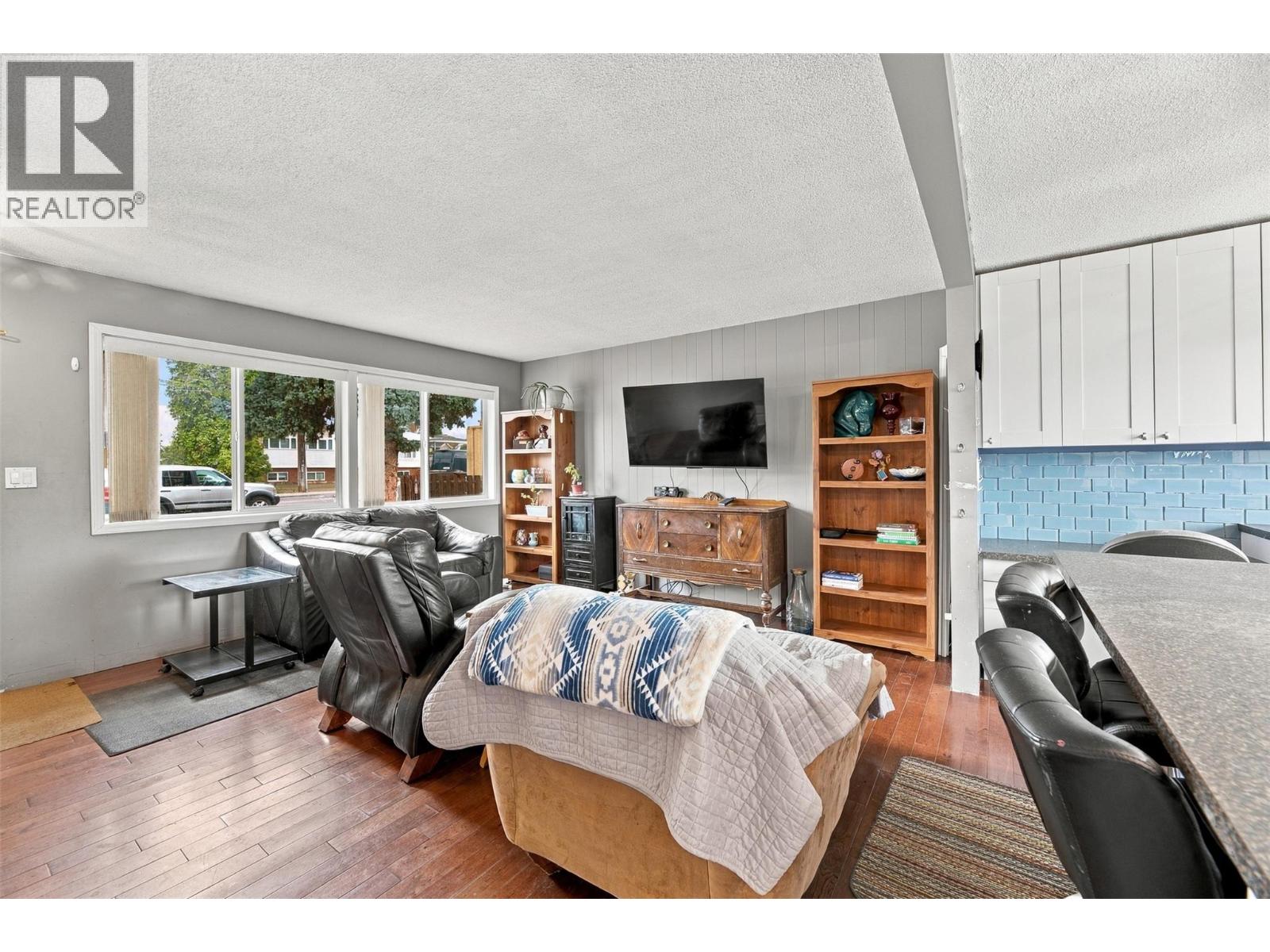 1495 Cornwall Road, Kelowna, British Columbia  V1X 1P2 - Photo 8 - 10402520