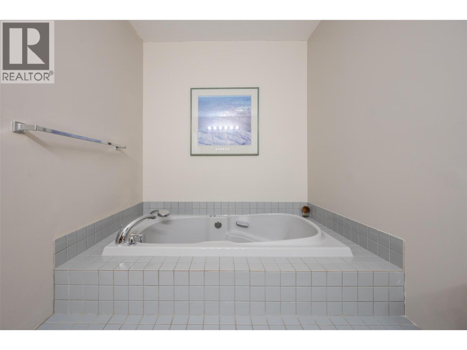 138 Evergreen Crescent, Penticton, British Columbia  V2A 7Y5 - Photo 16 - 10402251