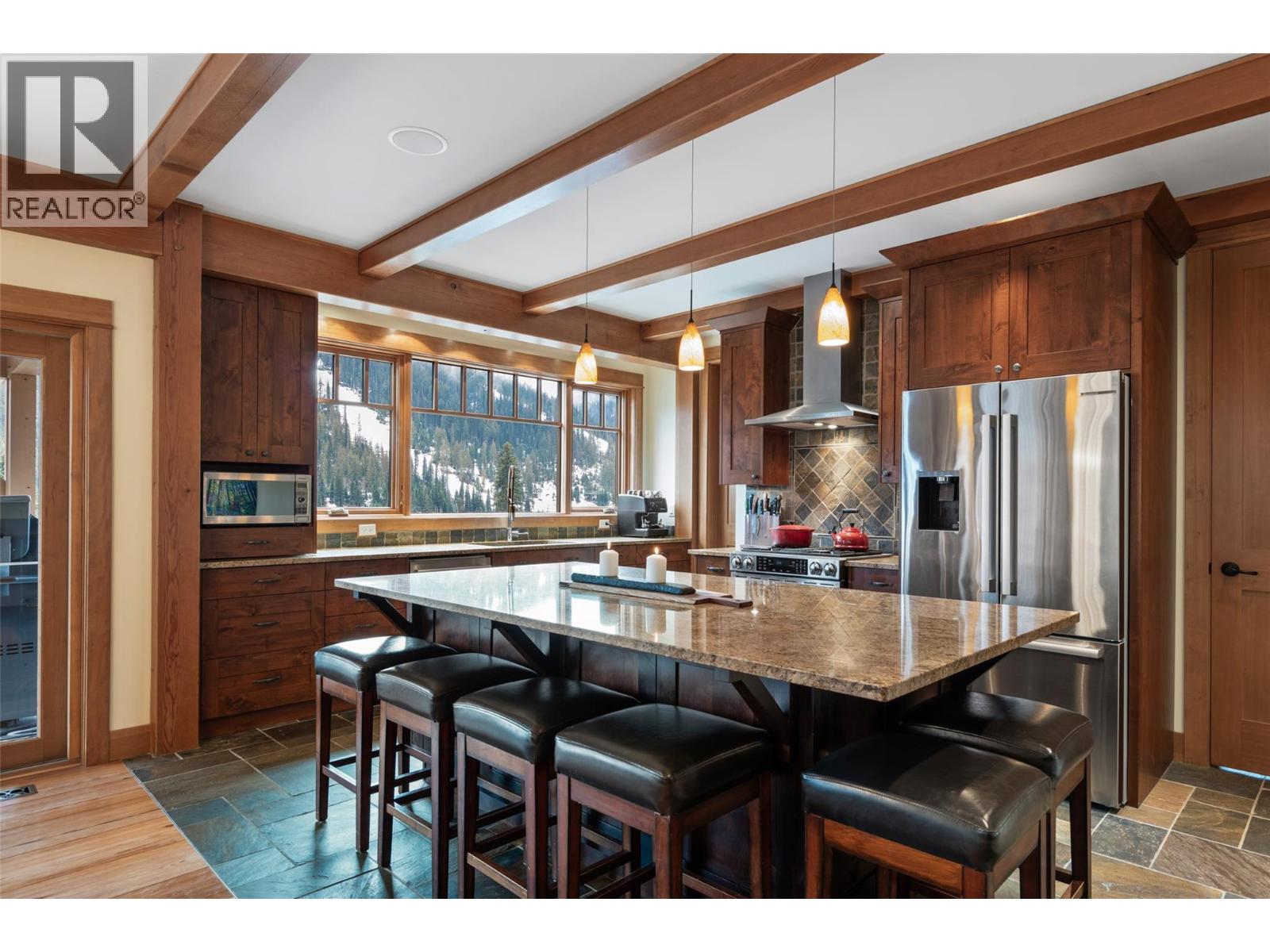 2217 Sunburst Drive, Sun Peaks, British Columbia  V0E 5N0 - Photo 3 - 10402964