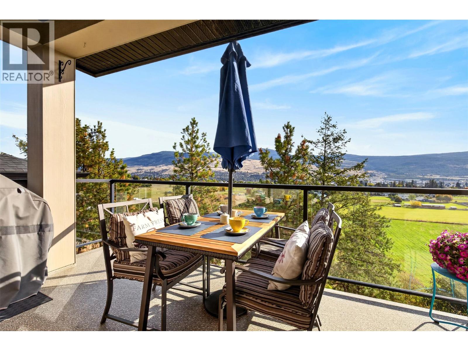 9671 Celeste Road, Lake Country, British Columbia  V4V 2R9 - Photo 7 - 10402646