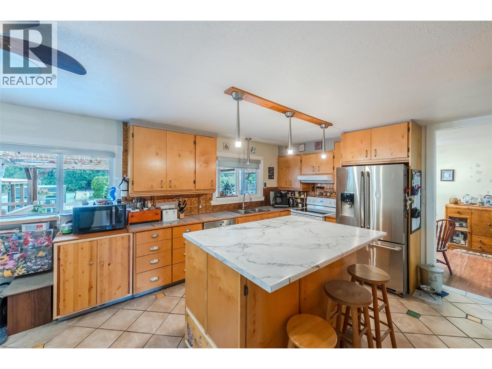 5467 Sawmill Road, Oliver, British Columbia  V0H 1T9 - Photo 16 - 10402816