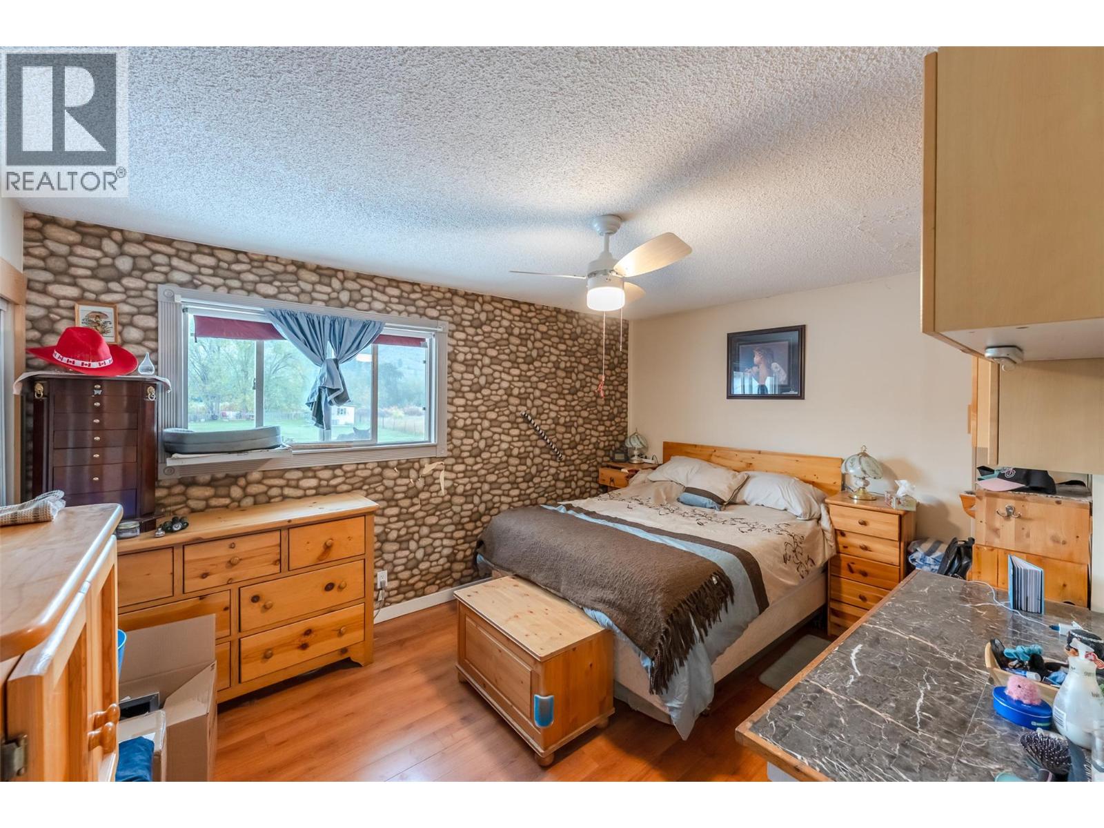 5467 Sawmill Road, Oliver, British Columbia  V0H 1T9 - Photo 24 - 10402816