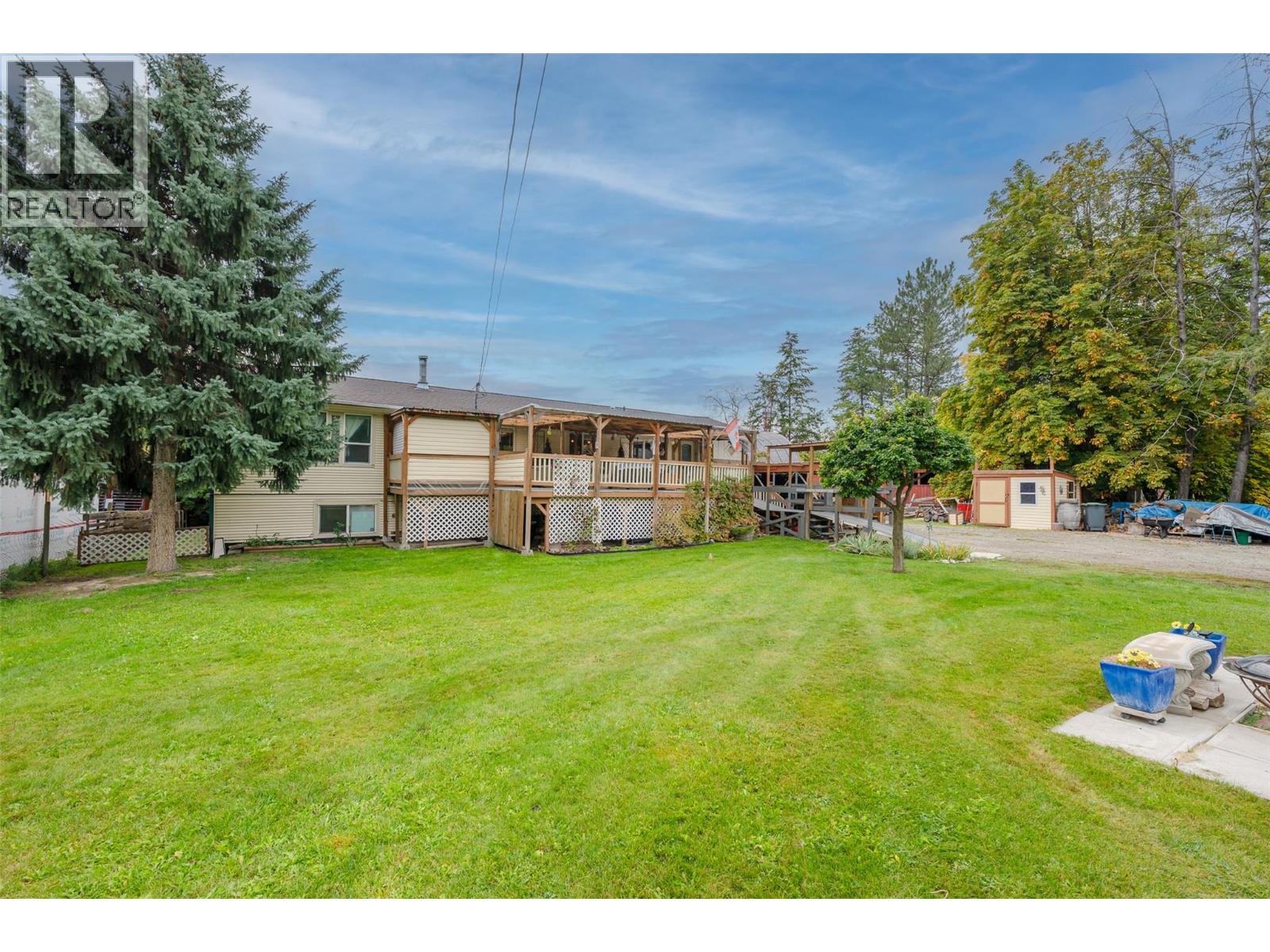 5467 Sawmill Road, Oliver, British Columbia  V0H 1T9 - Photo 5 - 10402816