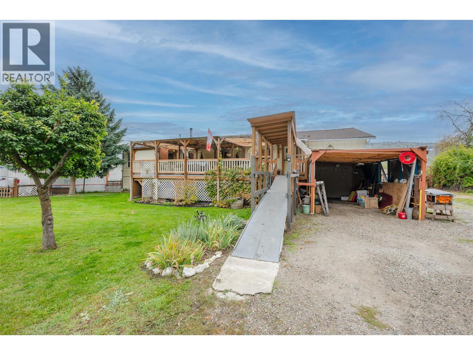 5467 Sawmill Road, Oliver, British Columbia  V0H 1T9 - Photo 7 - 10402816
