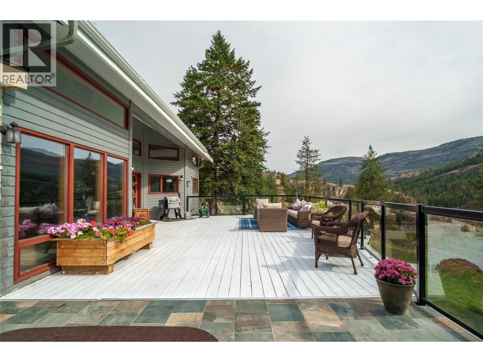 758 Mcmurray Road, Kaleden, British Columbia  V0X 1N4 - Photo 21 - 10402778