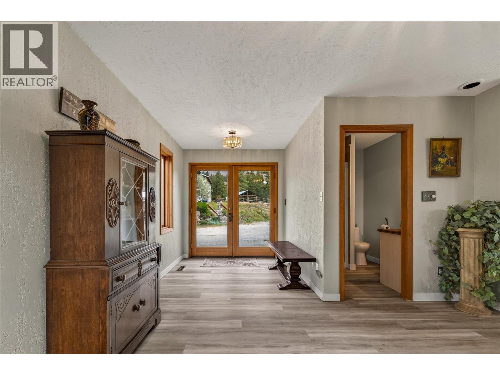758 Mcmurray Road, Kaleden, British Columbia  V0X 1N4 - Photo 27 - 10402778