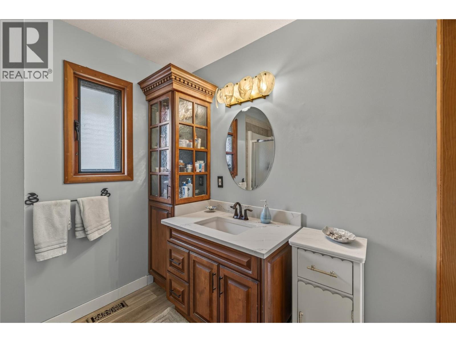 758 Mcmurray Road, Kaleden, British Columbia  V0X 1N4 - Photo 43 - 10402778