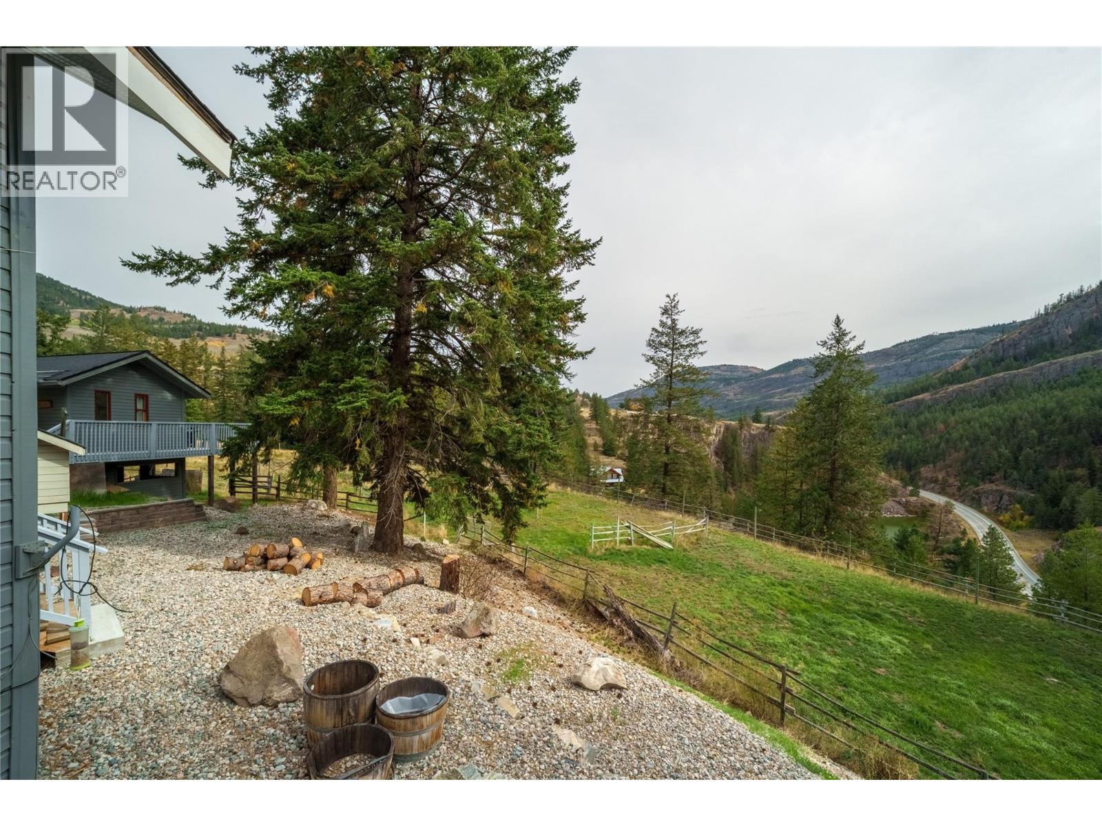 758 Mcmurray Road, Kaleden, British Columbia  V0X 1N4 - Photo 57 - 10402778