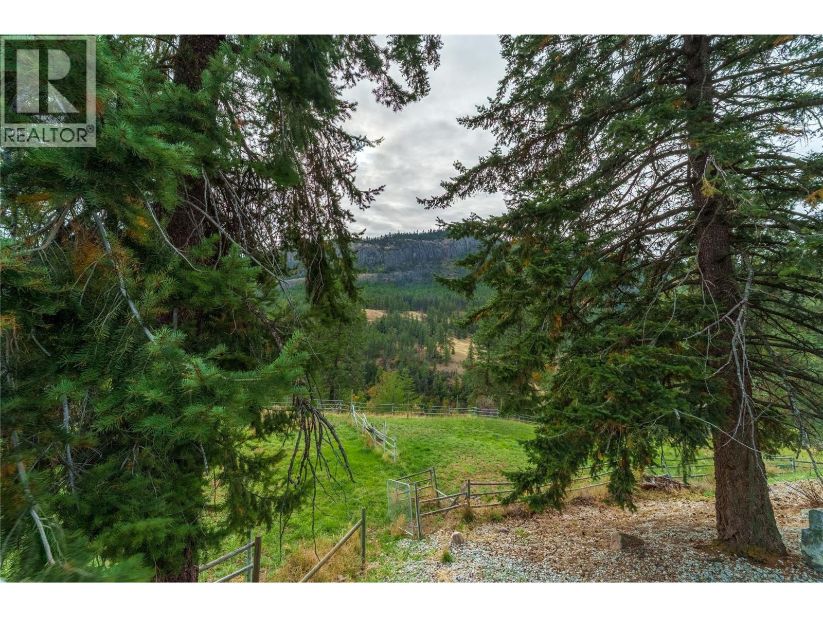 758 Mcmurray Road, Kaleden, British Columbia  V0X 1N4 - Photo 83 - 10402778