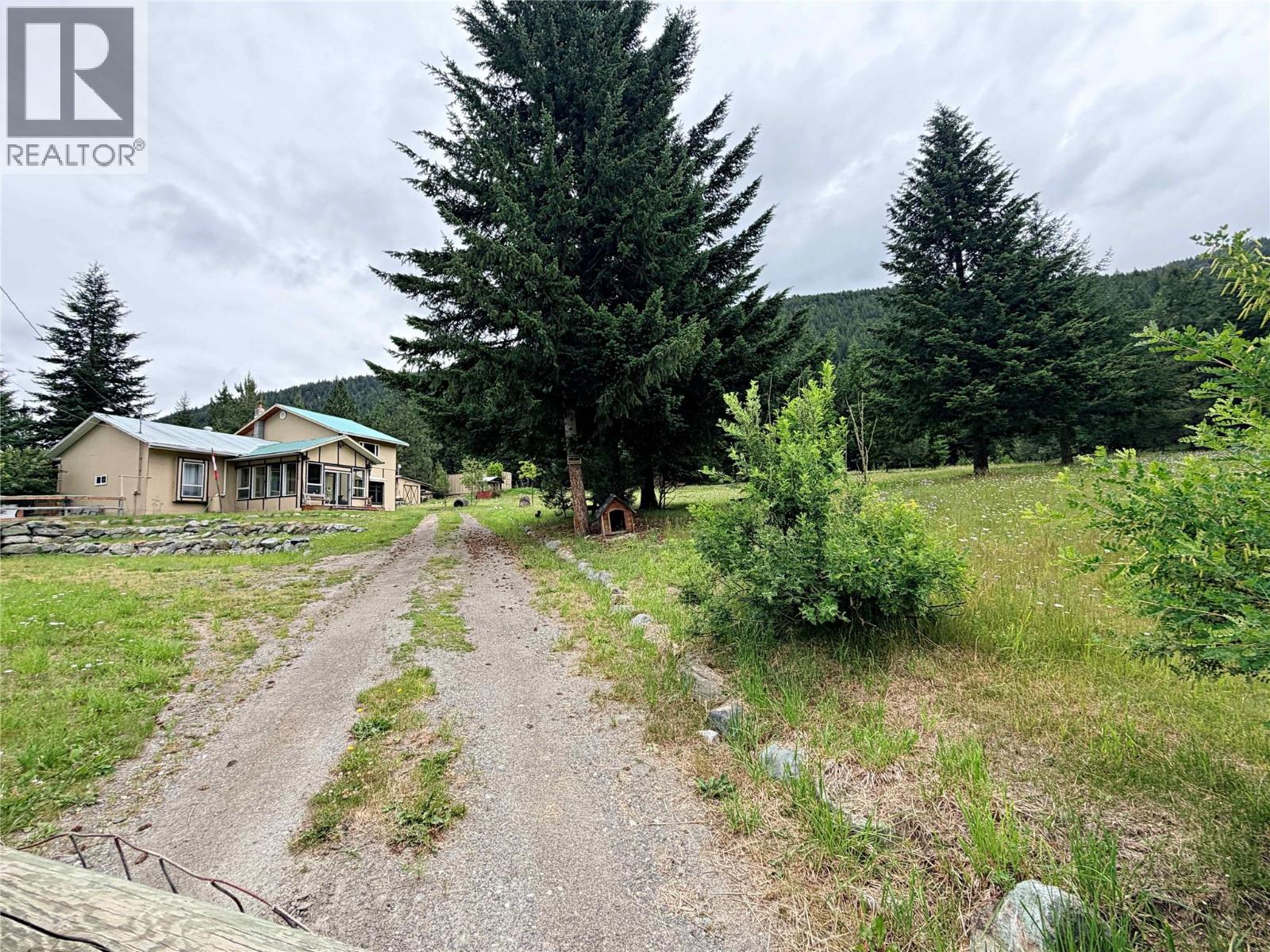 5420 Heffley Louis Creek Road, Kamloops, British Columbia  V0E 1Z0 - Photo 40 - 10402938