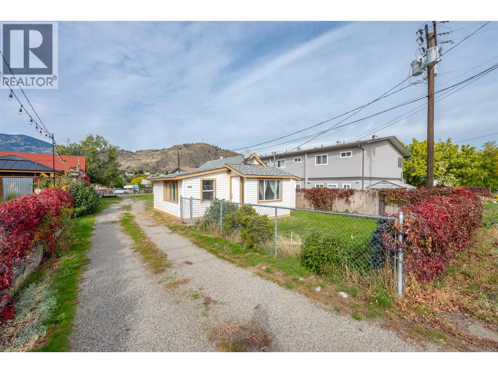 5814 Main Street, Oliver, British Columbia  V0H 1T9 - Photo 31 - 10402315