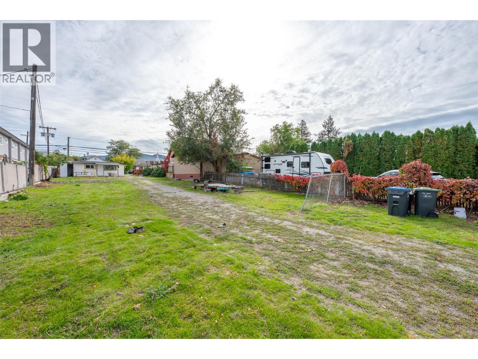 5814 Main Street, Oliver, British Columbia  V0H 1T9 - Photo 50 - 10402315