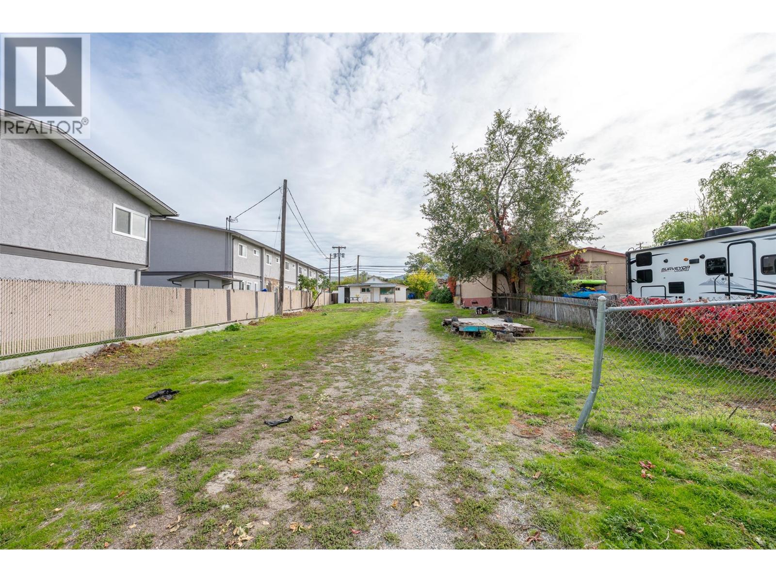 5814 Main Street, Oliver, British Columbia  V0H 1T9 - Photo 51 - 10402315