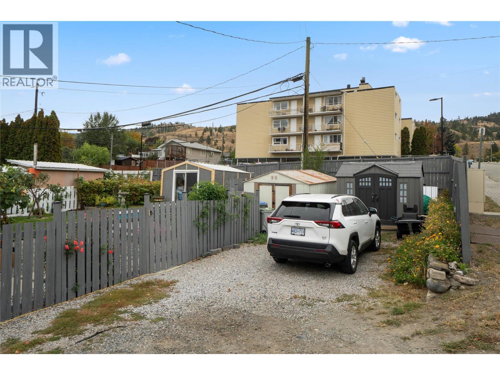 905 Munro Street, Kamloops, British Columbia  V2C 3G2 - Photo 35 - 10401663