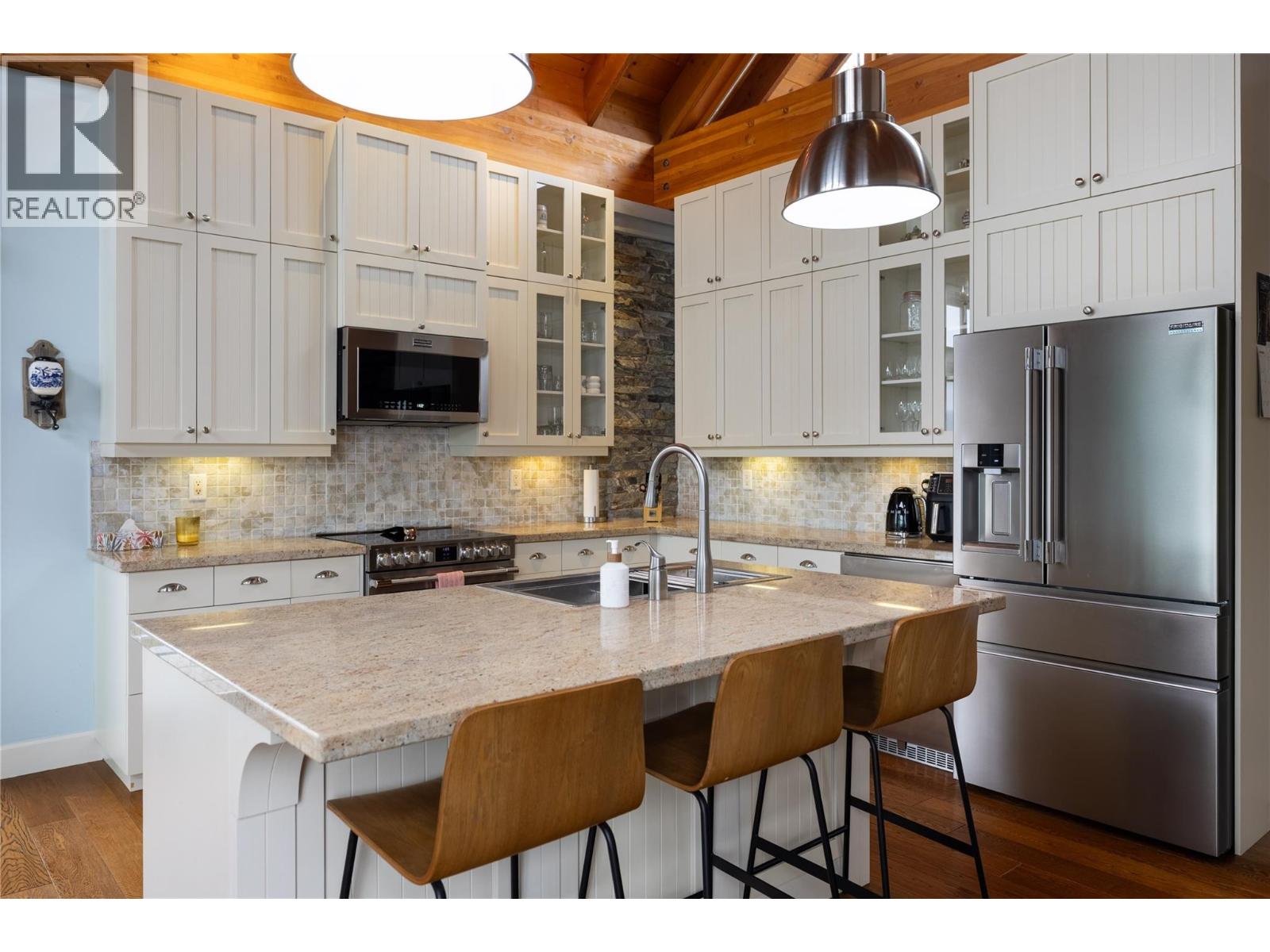 9845 Eastside Road Unit# 144, Vernon, British Columbia  V1H 1Z2 - Photo 10 - 10402711