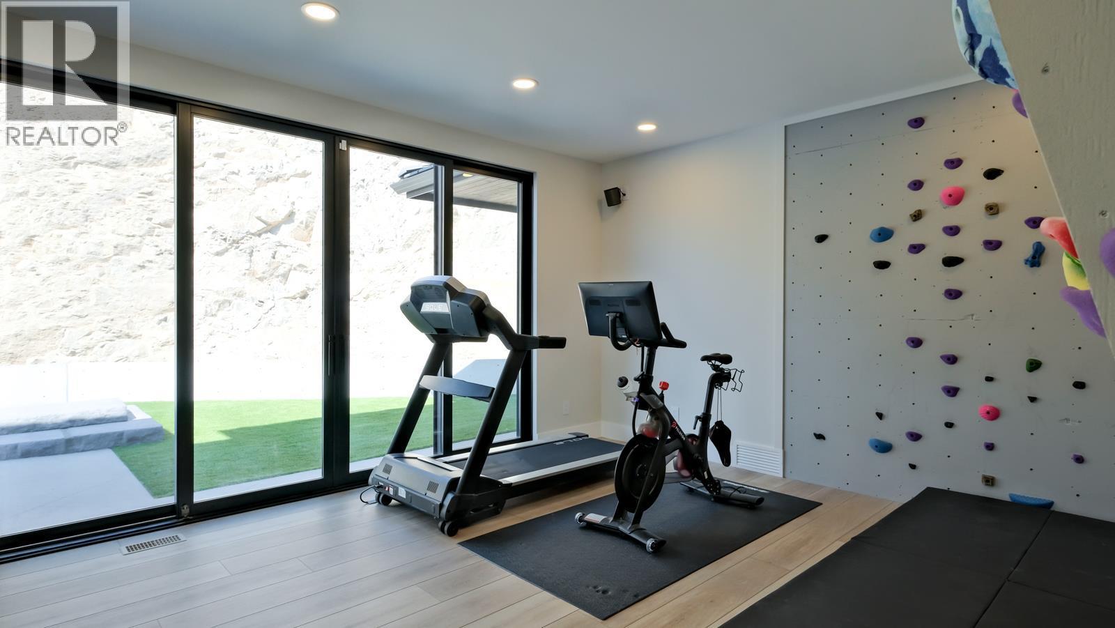 740 Pinehaven Court, Kelowna, British Columbia  V1V 2Y3 - Photo 12 - 10402929