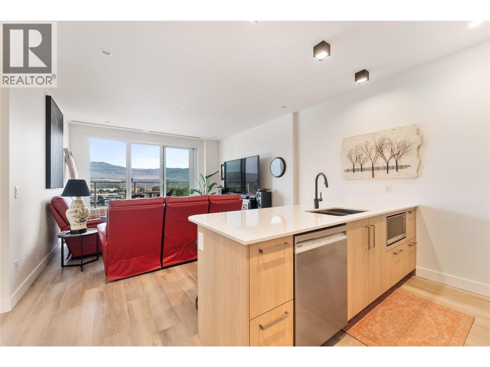 3340 Lakeshore Road Unit# 1003, Kelowna, British Columbia  V1W 0H6 - Photo 5 - 10402922