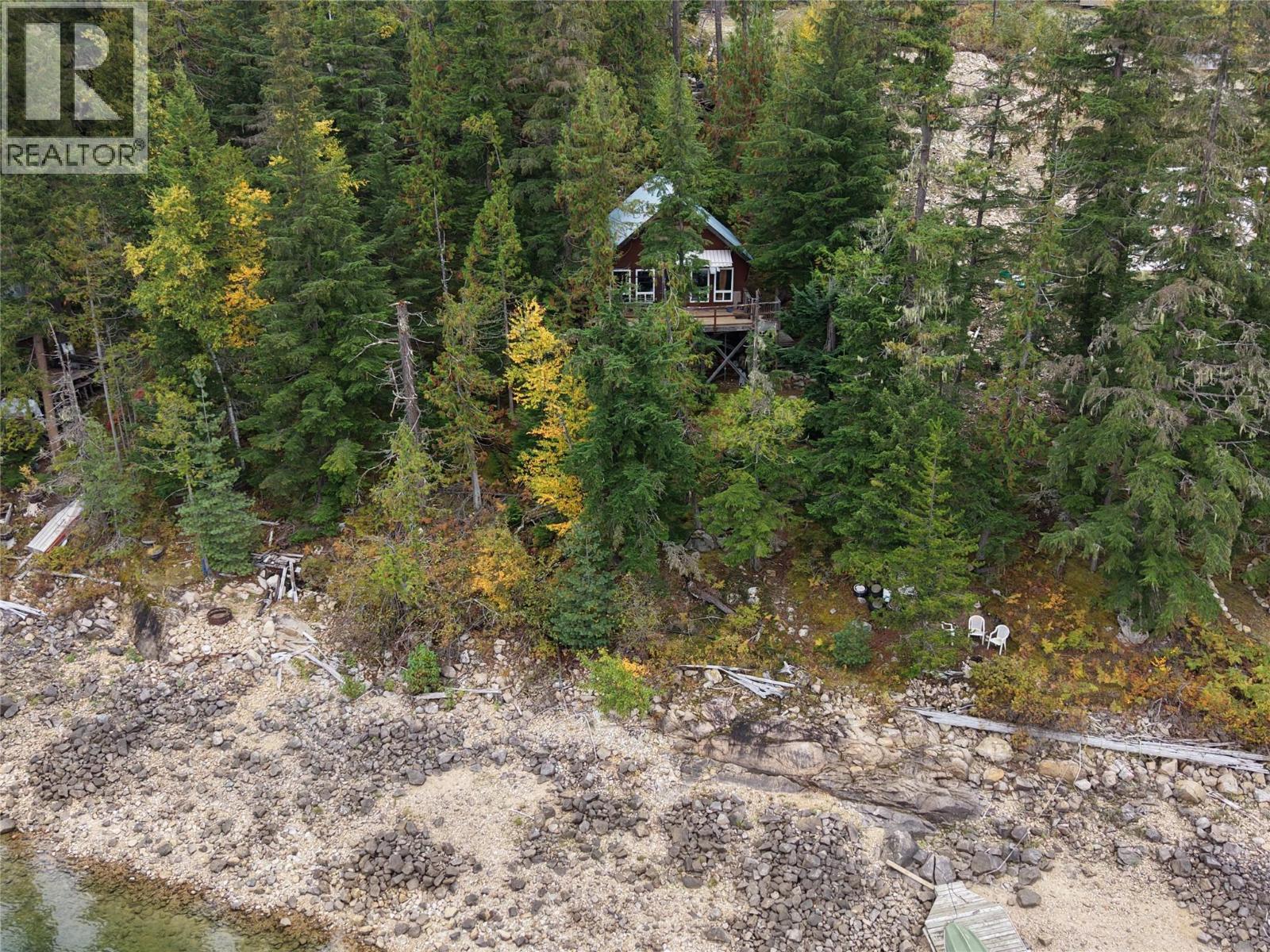 912 Bradley Road, Seymour Arm, British Columbia  V0E 2V2 - Photo 6 - 10402811