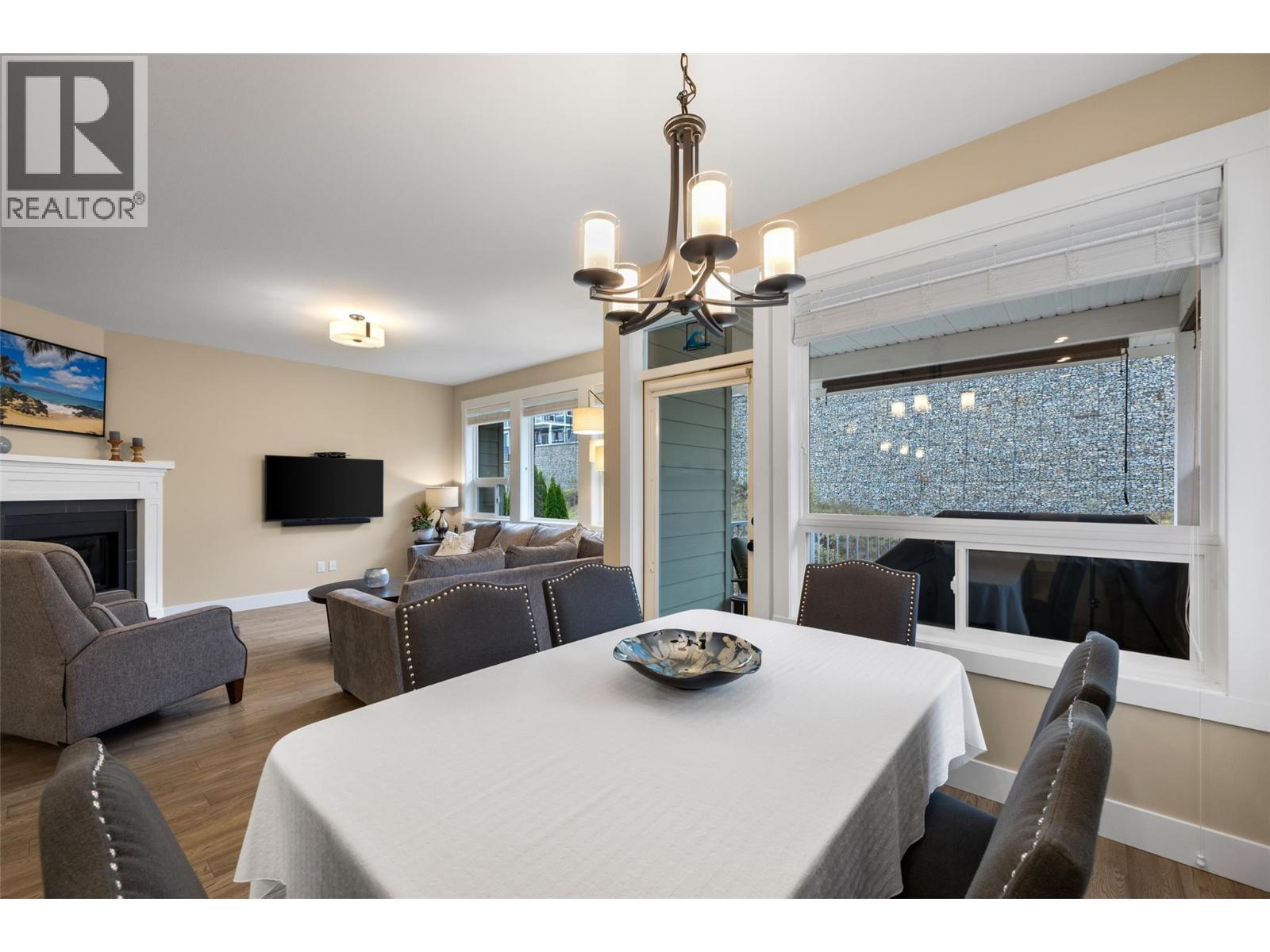 1538 Emerald Drive, Kamloops, British Columbia  V2E 0C1 - Photo 10 - 10402744