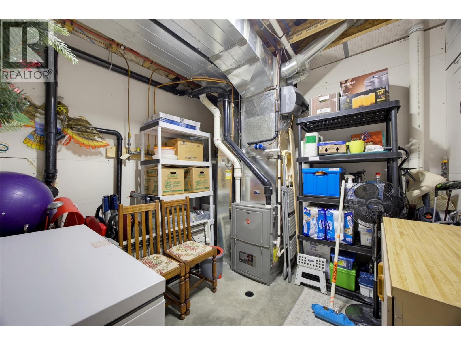 1538 Emerald Drive, Kamloops, British Columbia  V2E 0C1 - Photo 33 - 10402744