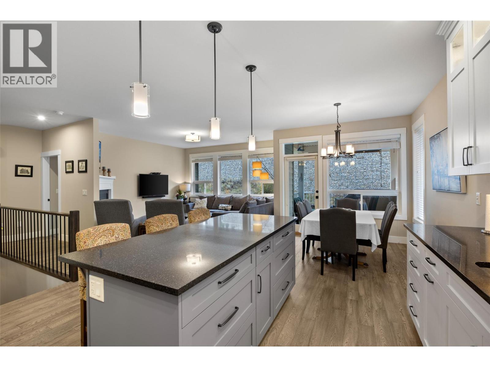 1538 Emerald Drive, Kamloops, British Columbia  V2E 0C1 - Photo 8 - 10402744