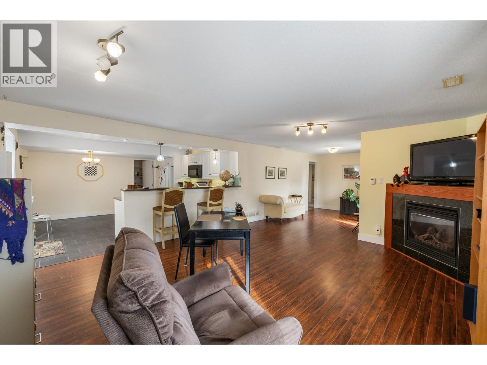 479 Glen Pine Court, Kelowna, British Columbia  V1V 1R3 - Photo 31 - 10402404