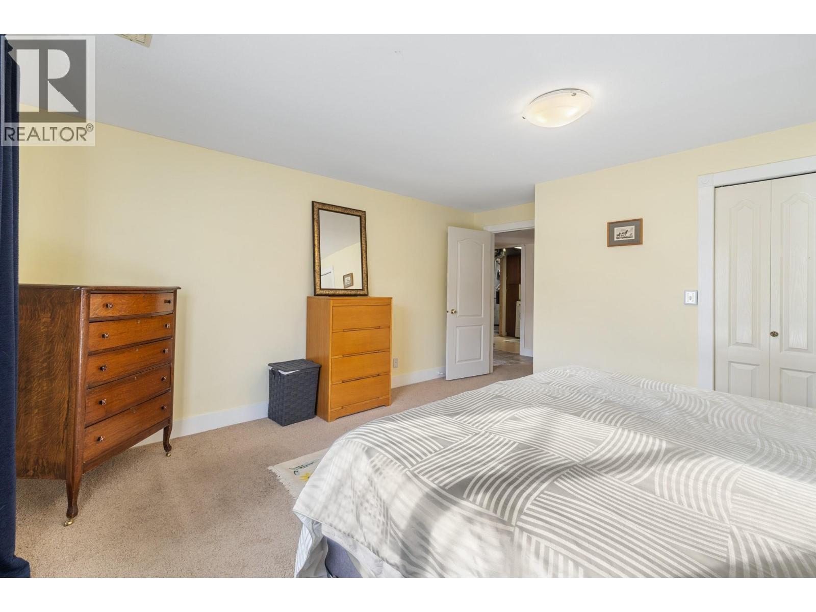 479 Glen Pine Court, Kelowna, British Columbia  V1V 1R3 - Photo 38 - 10402404