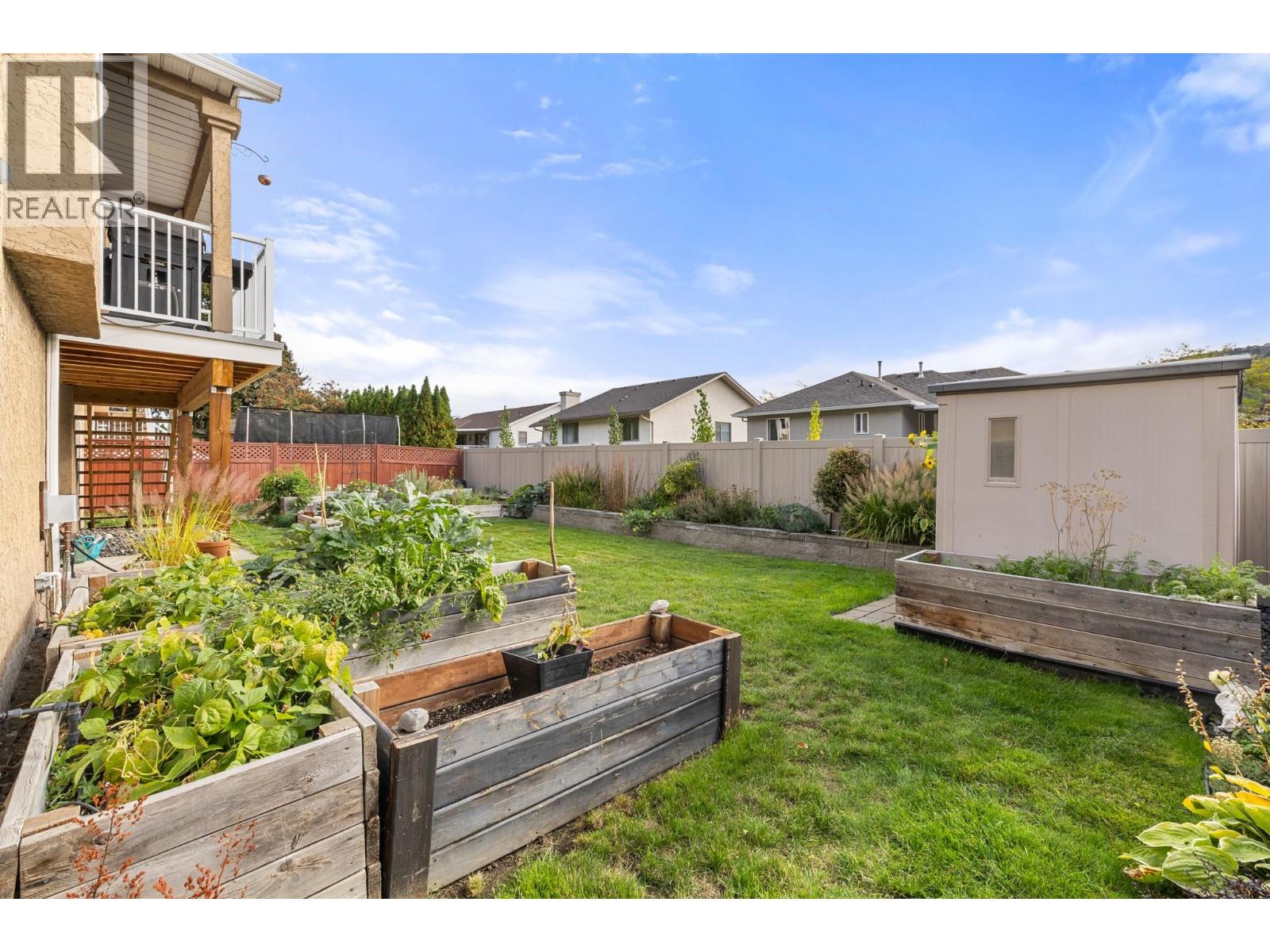 479 Glen Pine Court, Kelowna, British Columbia  V1V 1R3 - Photo 47 - 10402404