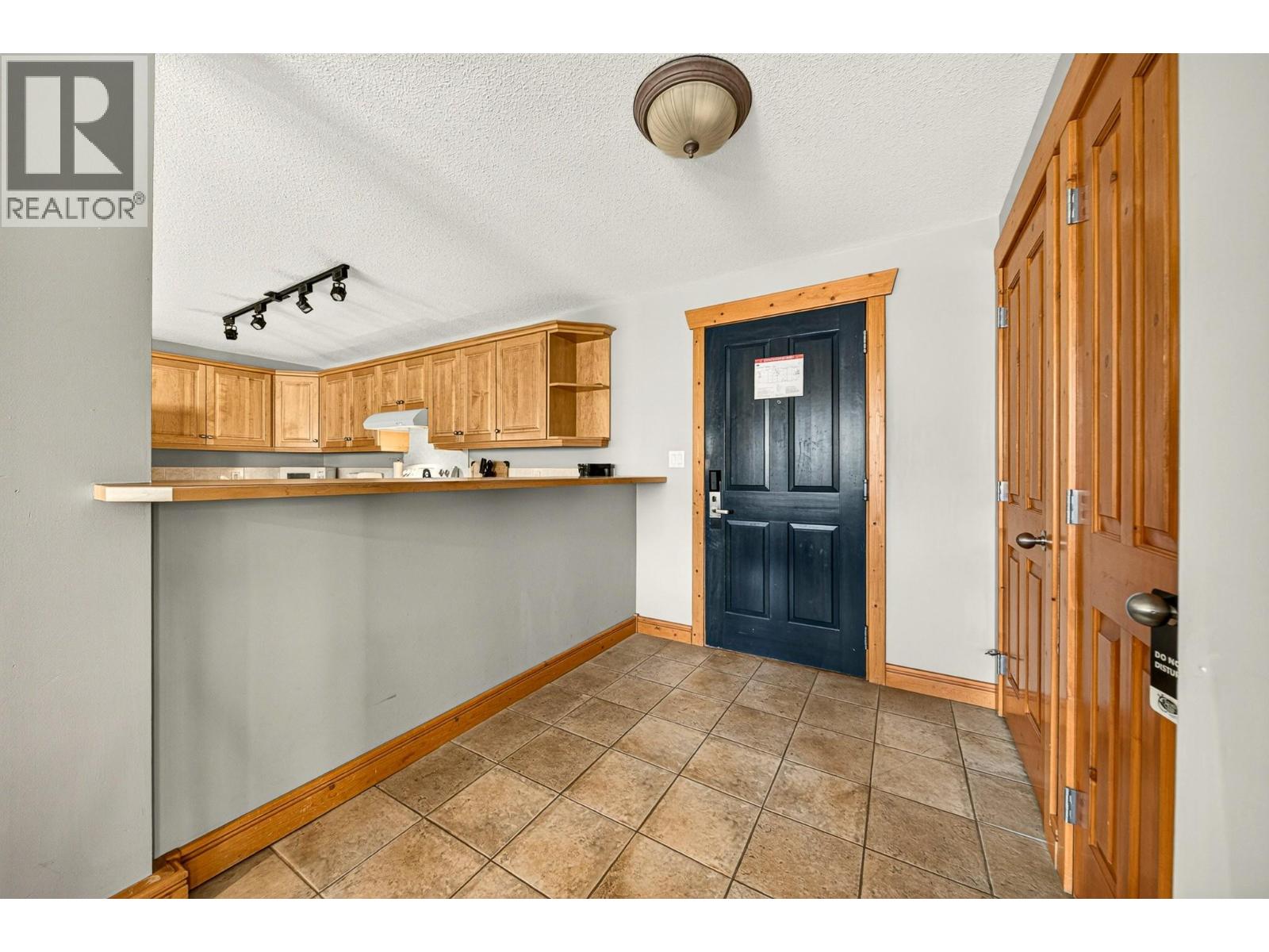 5356 Highline Drive Unit# 3102 A/lcd, Fernie, British Columbia  V0B 1M6 - Photo 9 - 10402255