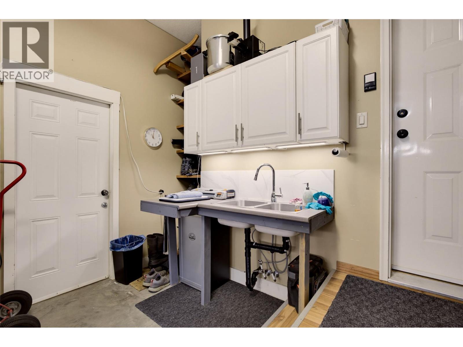 3187 Wawn Court, Kamloops, British Columbia  V2B 0B4 - Photo 34 - 10402971