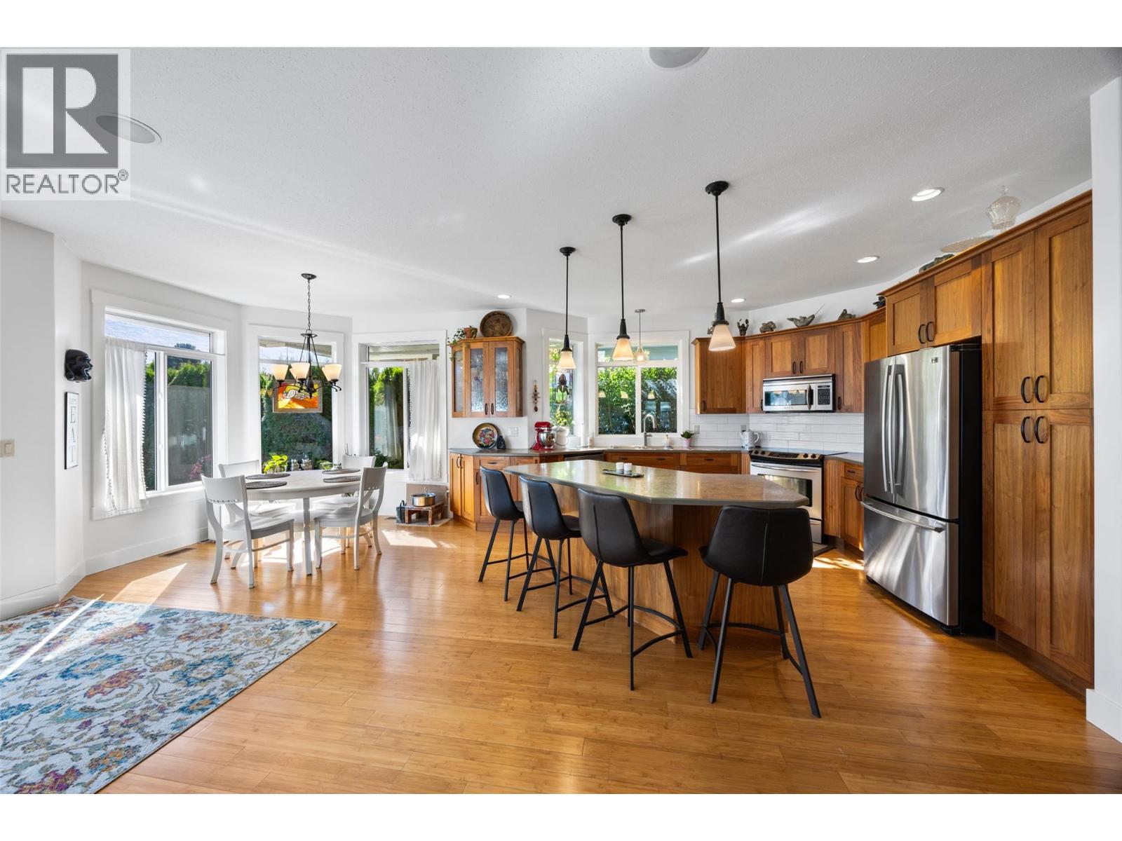 3187 Wawn Court, Kamloops, British Columbia  V2B 0B4 - Photo 6 - 10402971